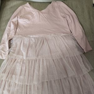 Girls baby Gap dress. Size 4 toddler.